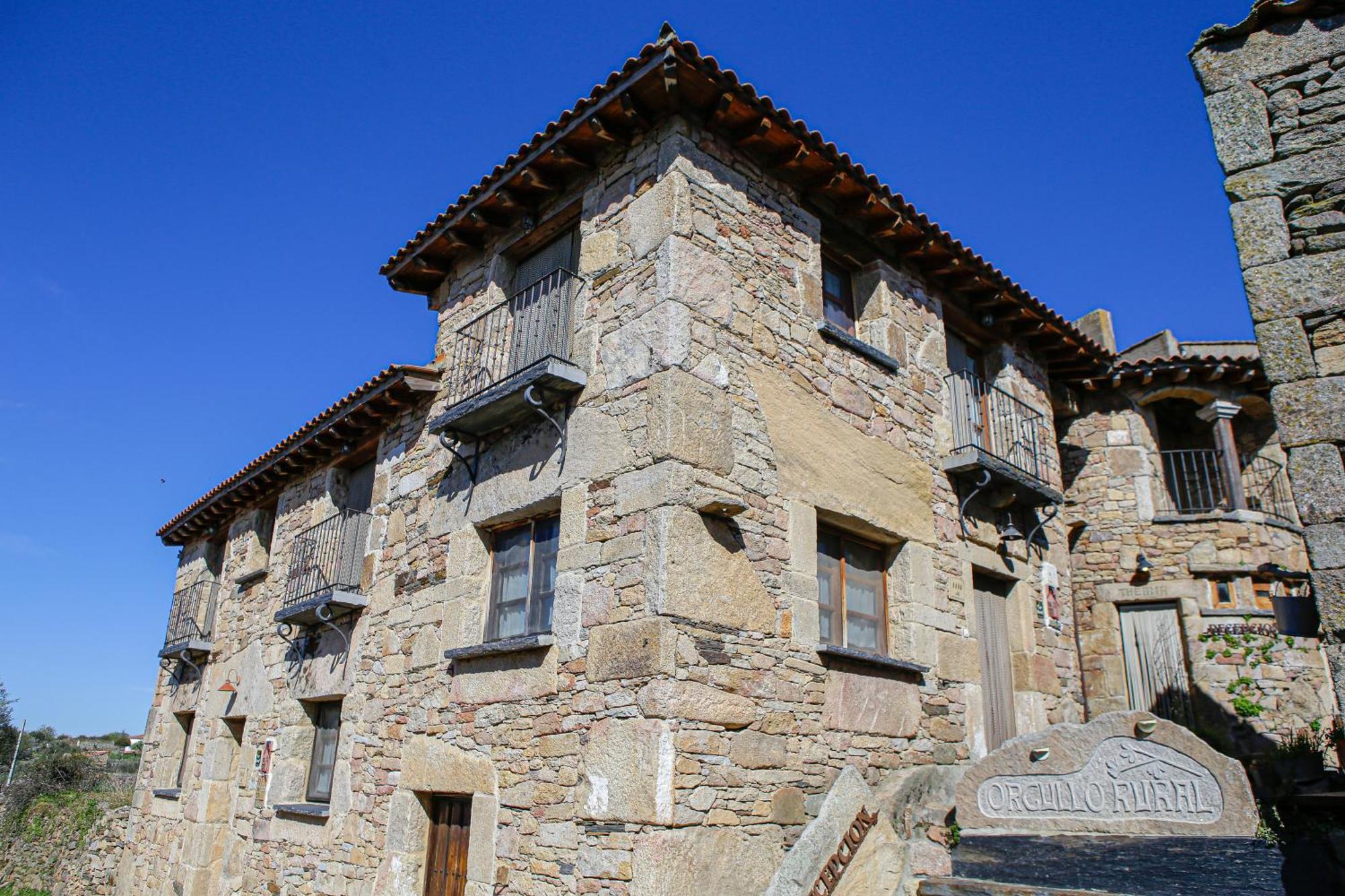Camino De Hierro Villa Bermellar Ngoại thất bức ảnh